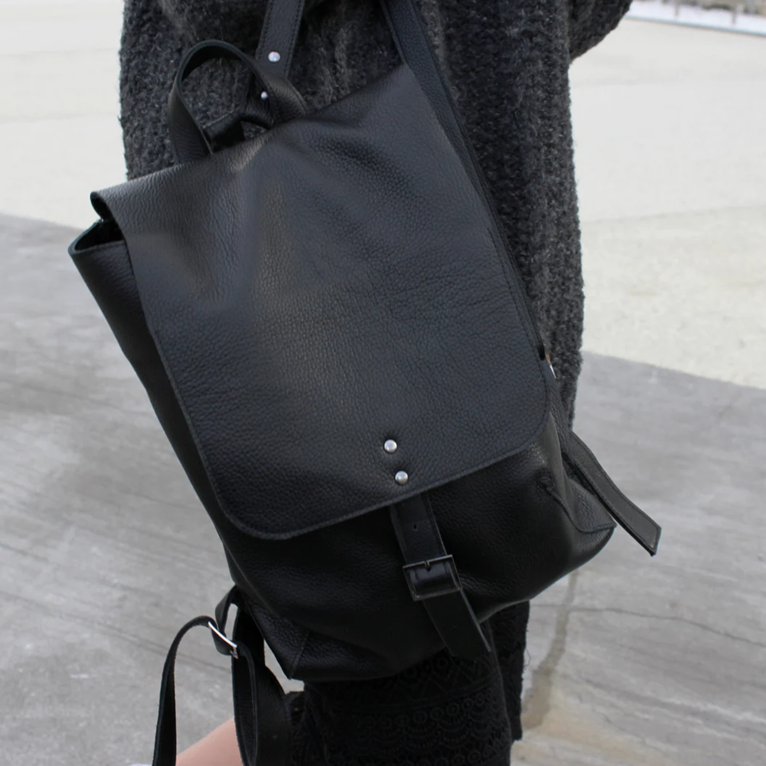 Solid Black Grain Vertical Flap Backpack With Adjustable Buckle Strap, Multi Storage Pockets And Built-In Interior Key Hook